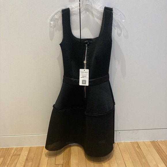 Maje honeycomb puff dress size 1 - Picture 2 of 6